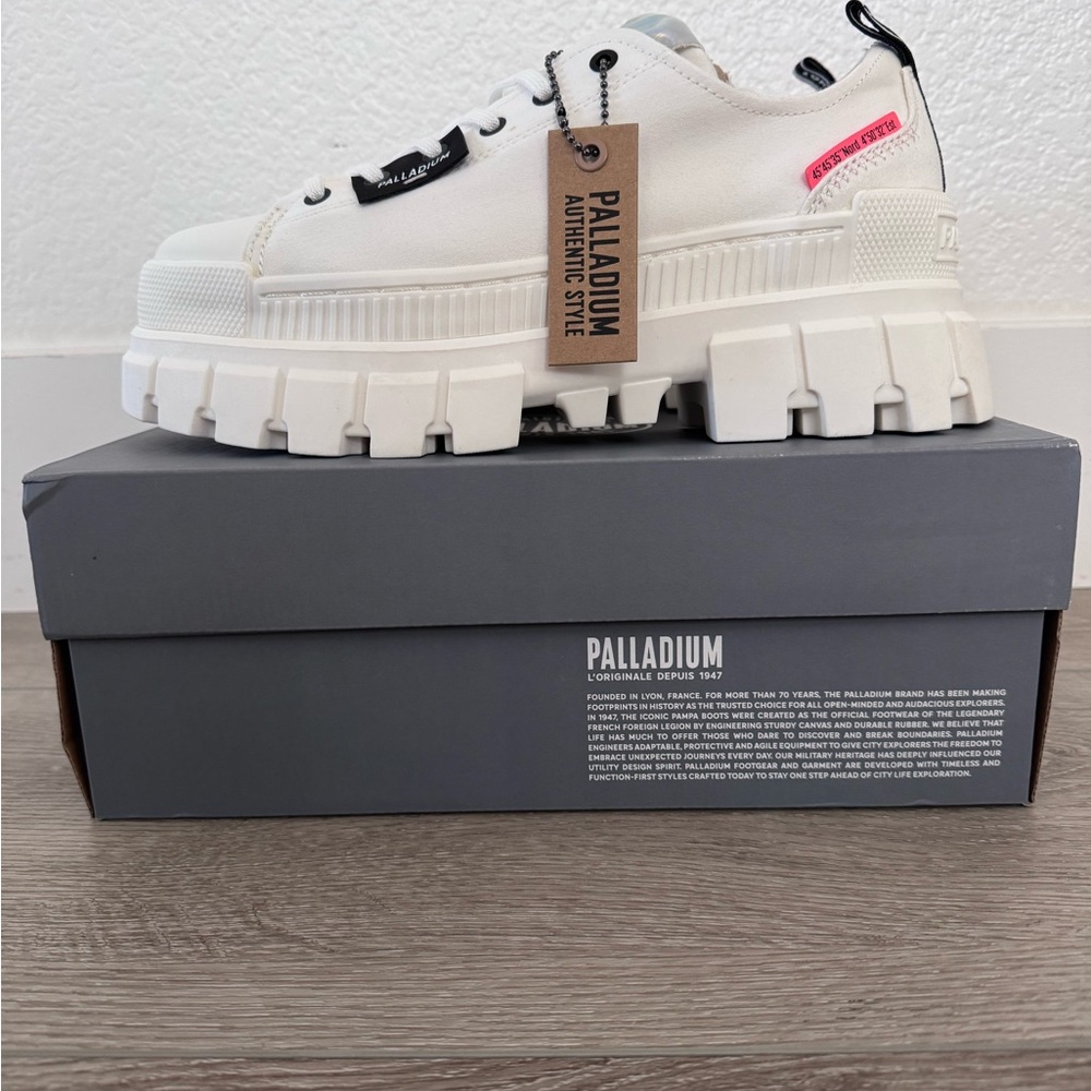 Palladium Star White Revolt Sneakers